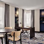 Crowne Plaza By Ihg Братислава
