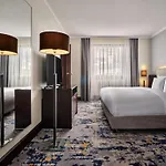 Crowne Plaza By Ihg 4*