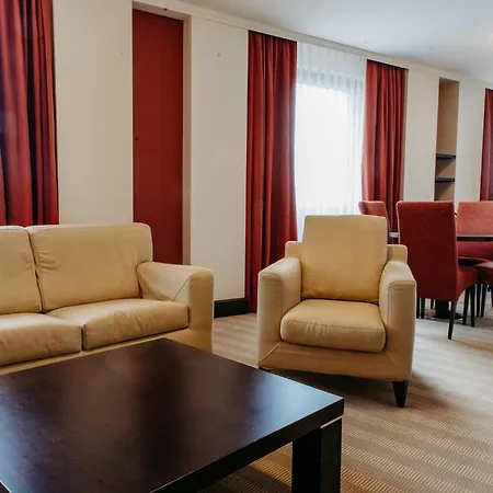 Crowne Plaza By Ihg Hotel