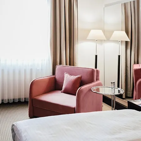 Crowne Plaza By Ihg Hotel Bratislava