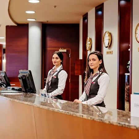 Hotel Crowne Plaza By Ihg 4*