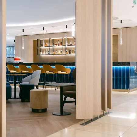 Crowne Plaza By Ihg Hotel Bratislava