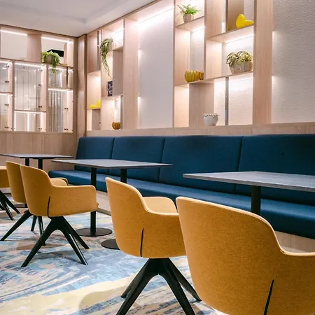 Crowne Plaza By Ihg 4*