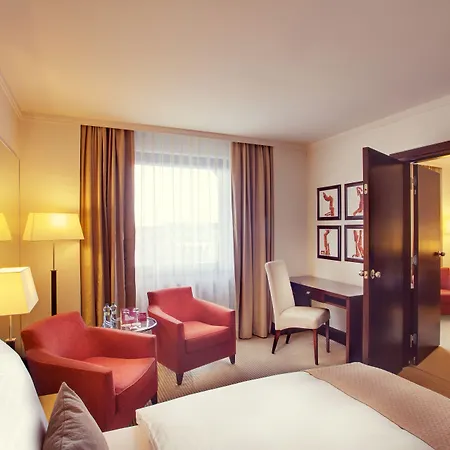 Crowne Plaza By Ihg فندق 4*