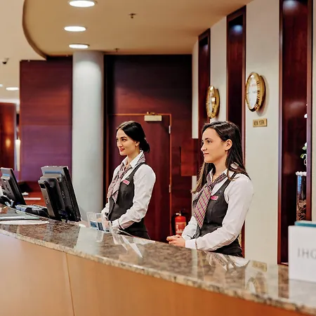 Hotel Crowne Plaza By Ihg