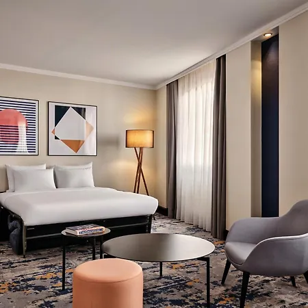 Crowne Plaza By Ihg Hotel Bratislava