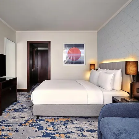 Hotel Crowne Plaza By Ihg 4*