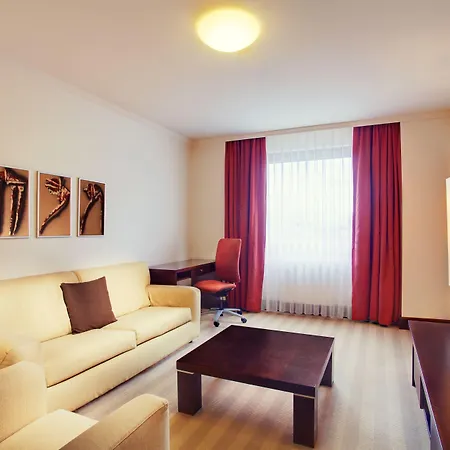 Crowne Plaza By Ihg Hotel Bratislava