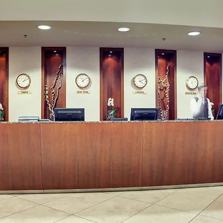 Crowne Plaza By Ihg Pozsony